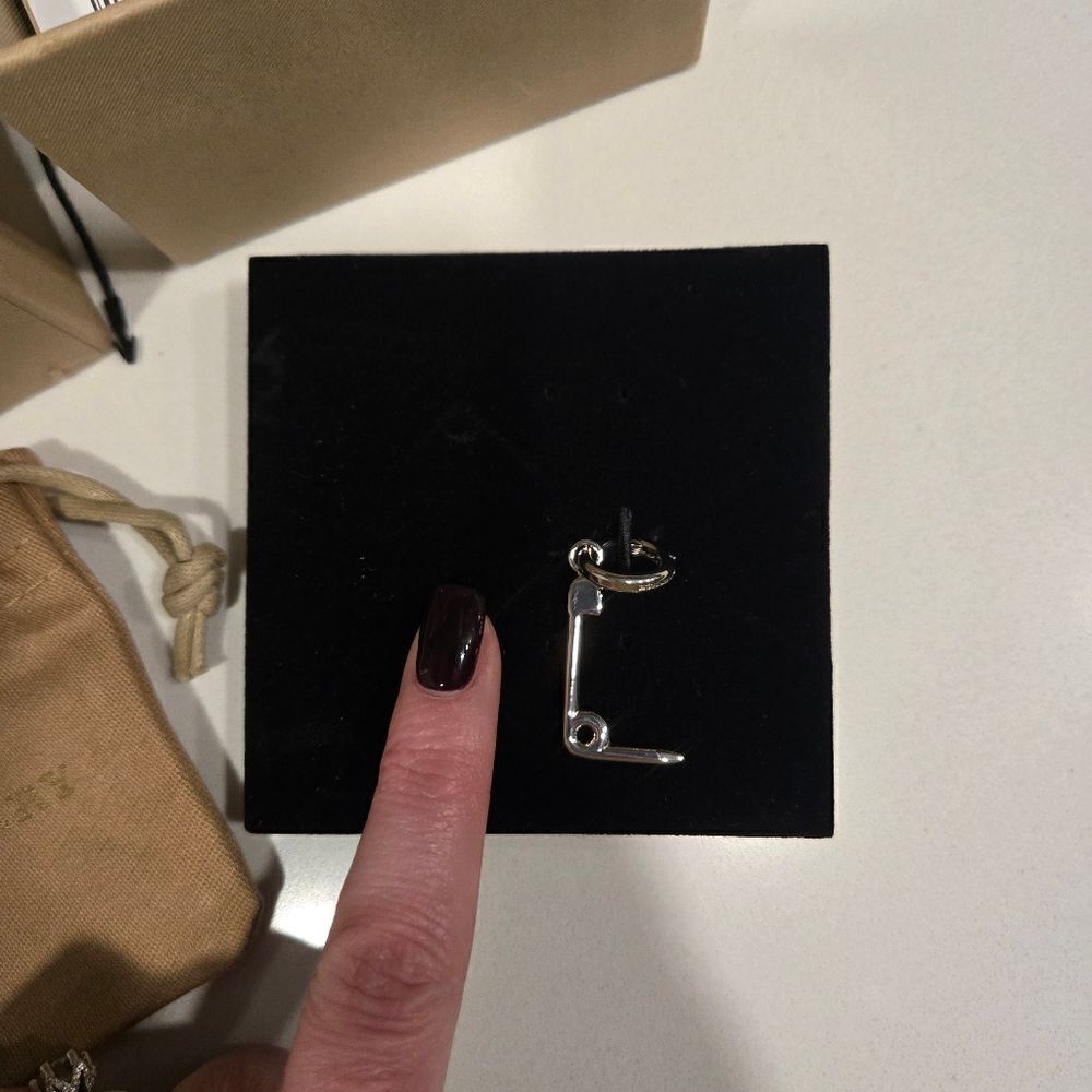 Burberry Silver Kilt Pin L Alphabet Charm Necklace Pendant - Picture 6 of 6